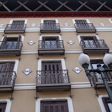 Apartamentos Zaragoza Coso Esterno foto