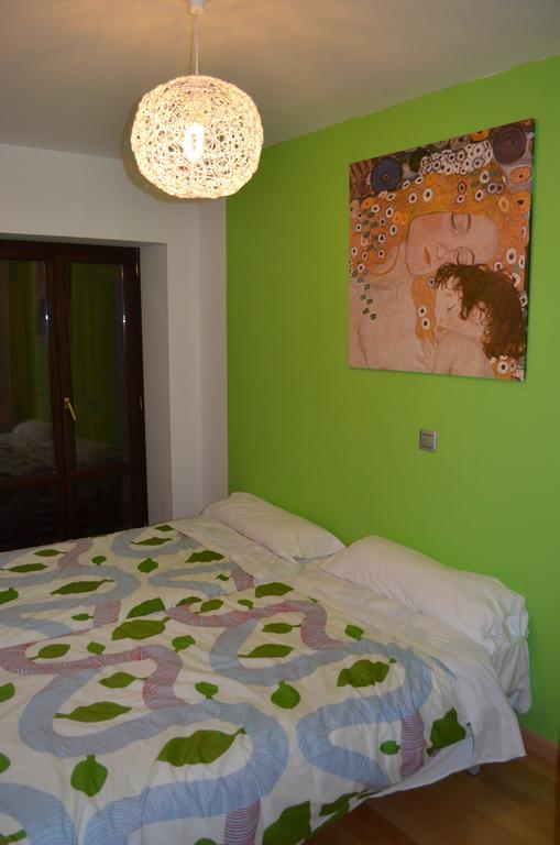 Apartamentos Zaragoza Coso Camera foto