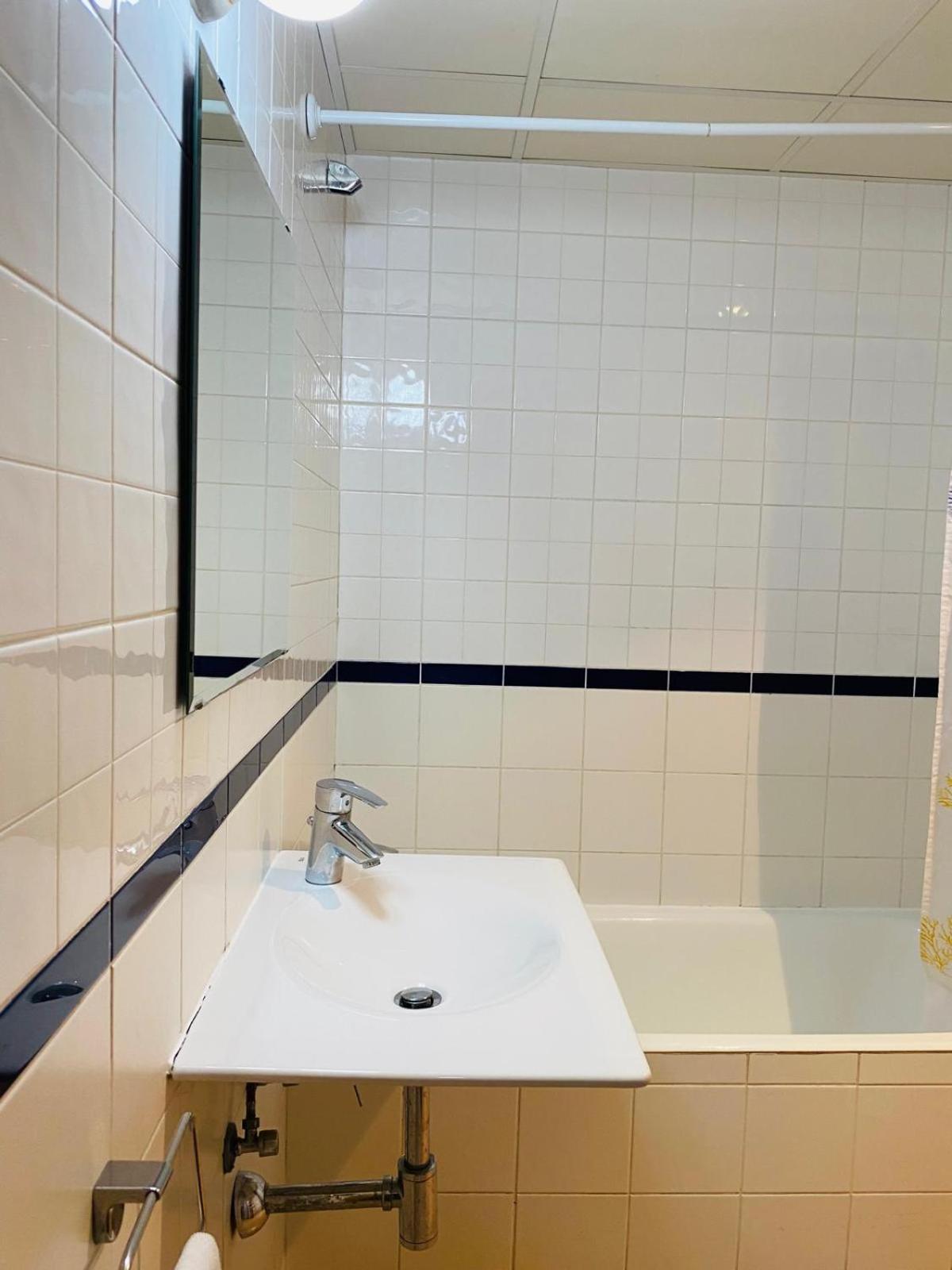 Apartamentos Zaragoza Coso Esterno foto