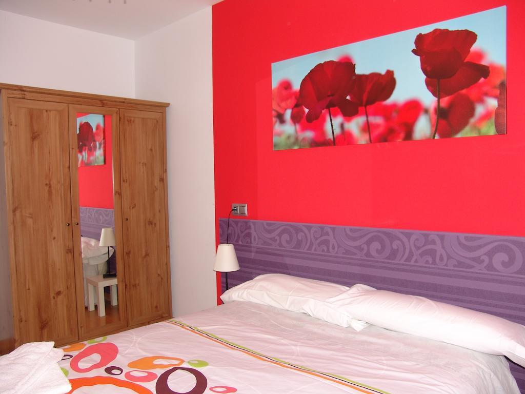 Apartamentos Zaragoza Coso Camera foto