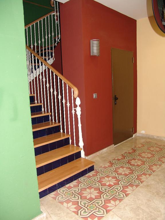 Apartamentos Zaragoza Coso Esterno foto